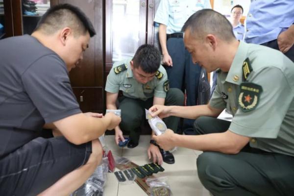 抢庄牛牛棋牌游戏